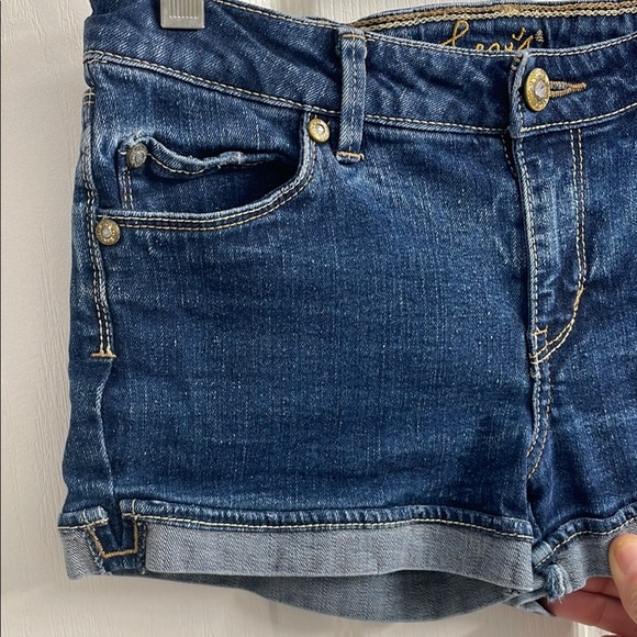 Girls Levi's Jean Shorts Distressed Gem Buttons Adjustable Waist Size 12 - Picture 3 of 15